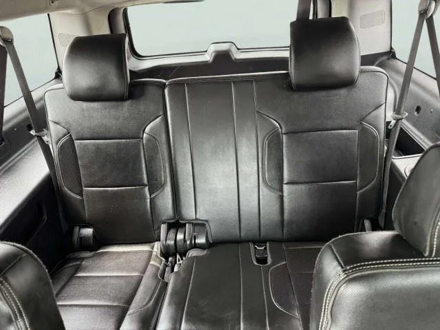GMC Yukon XL photo 48