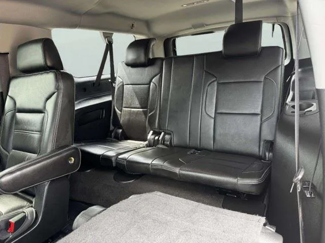 GMC Yukon XL photo 51