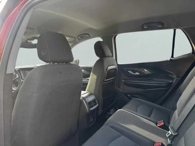 GMC Terrain photo 37