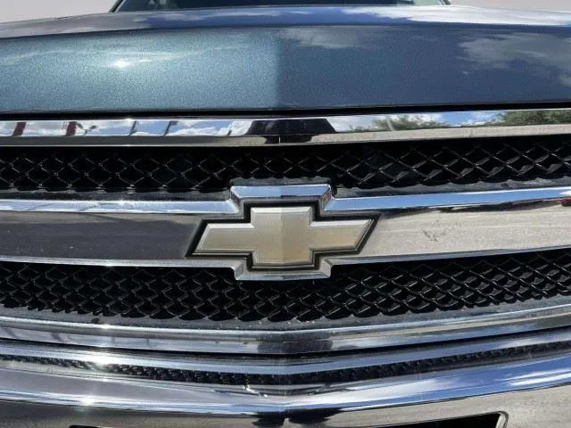Chevrolet Silverado photo 12