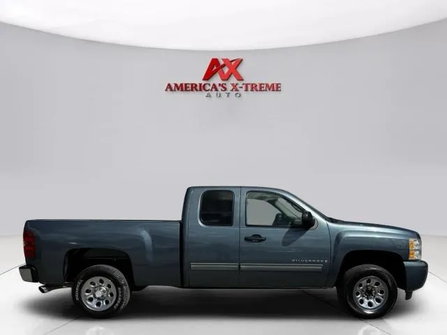 Chevrolet Silverado photo 7