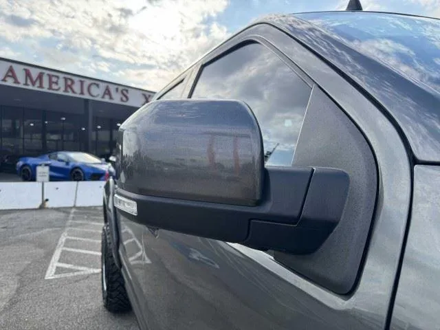 Ford F-150 photo 11