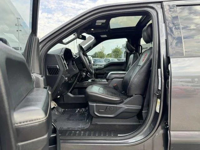 Ford F-150 photo 26