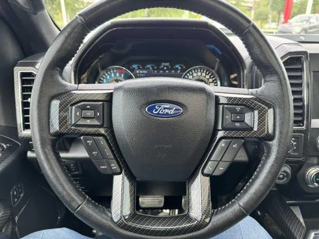 Ford F-150 photo 39