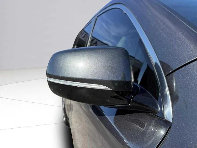 Acura MDX photo 11