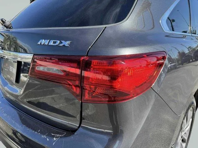 Acura MDX photo 17
