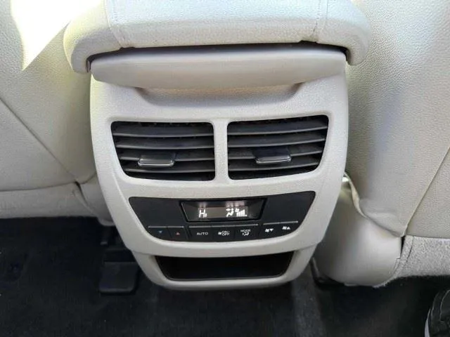 Acura MDX photo 46