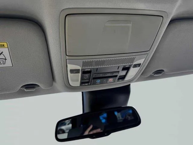 Acura MDX photo 35
