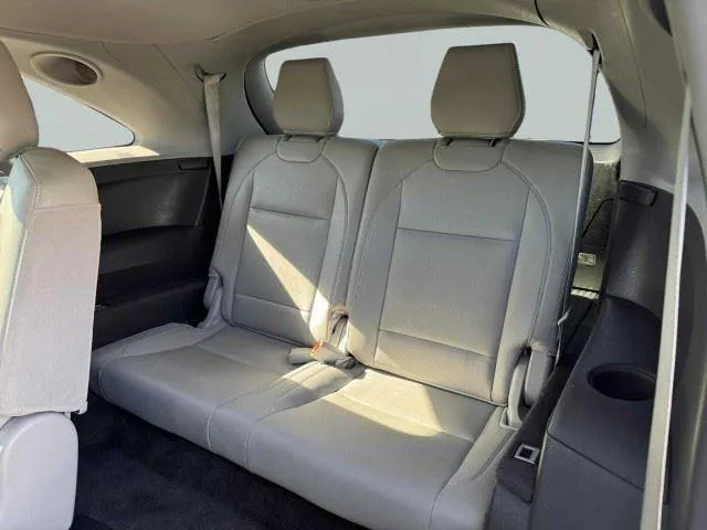 Acura MDX photo 40