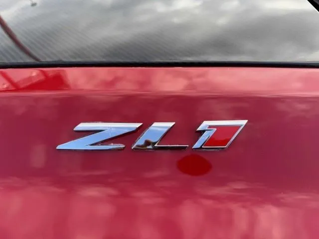 Chevrolet Camaro photo 16