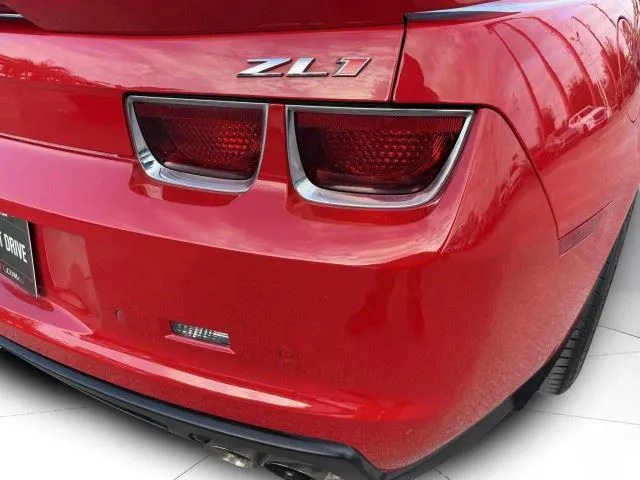 Chevrolet Camaro photo 19