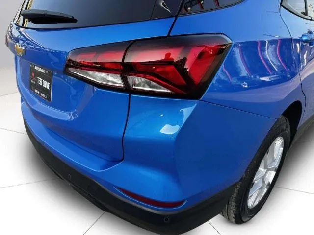 Chevrolet Equinox photo 18