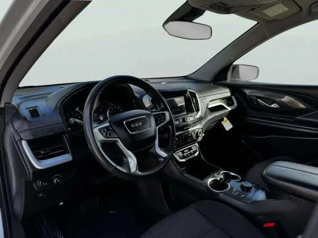 GMC Terrain photo 25
