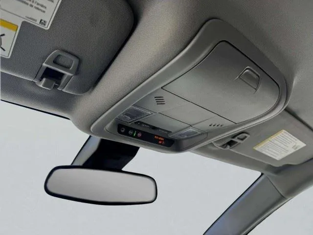 GMC Terrain photo 36