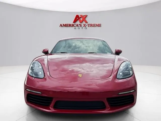 Porsche 718 Cayman photo 10