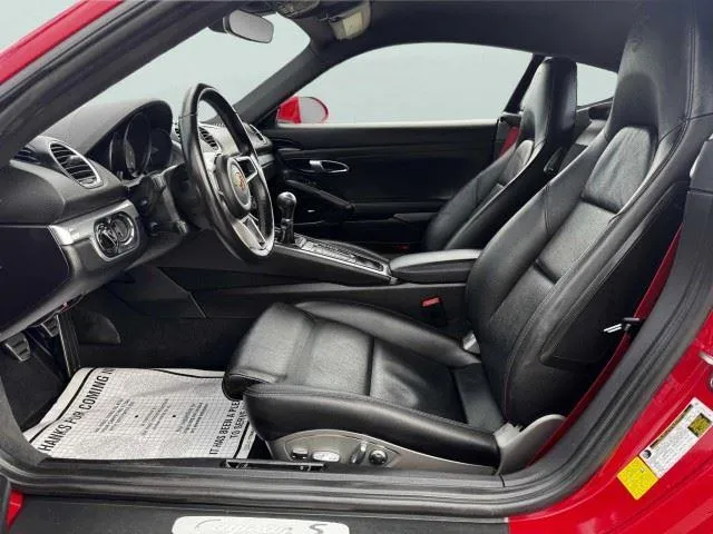 Porsche 718 Cayman photo 15