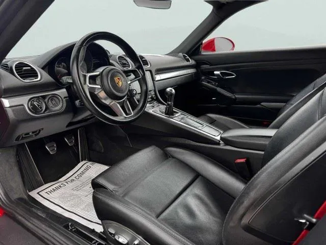 Porsche 718 Cayman photo 17