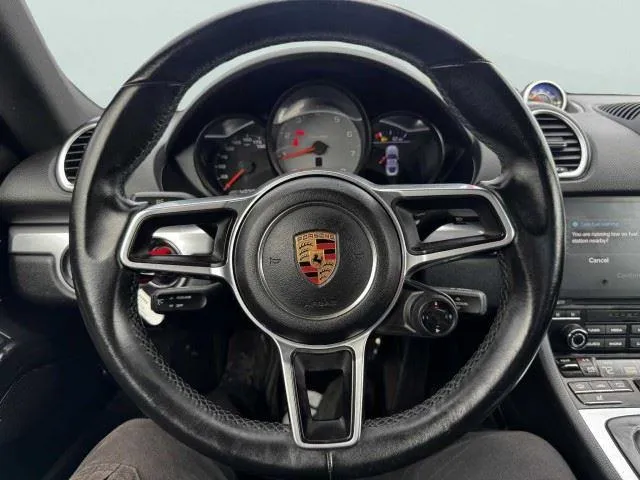Porsche 718 Cayman photo 25