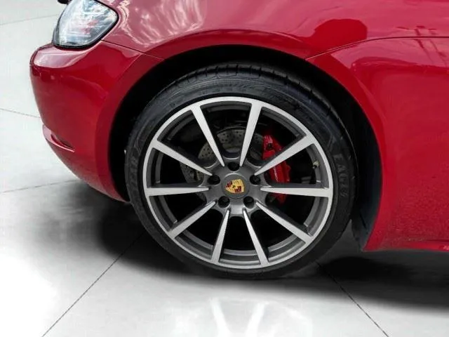 Porsche 718 Cayman photo 43