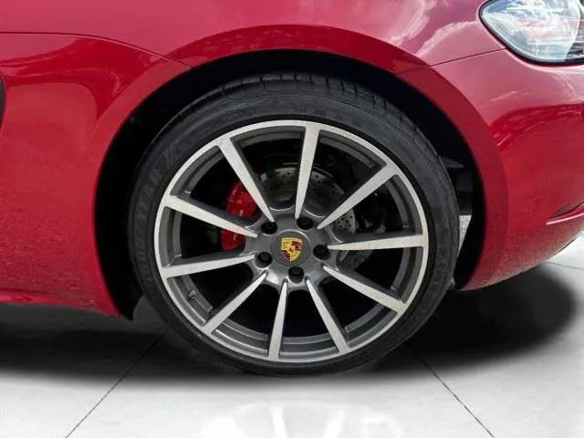 Porsche 718 Cayman photo 44