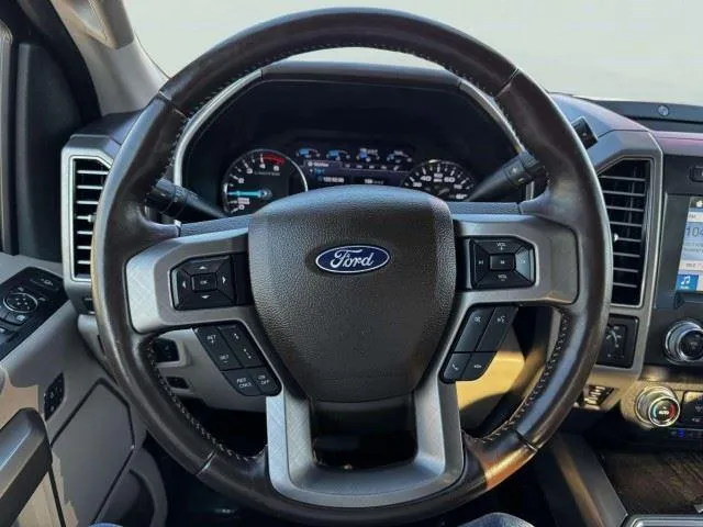 Ford F-350 photo 33