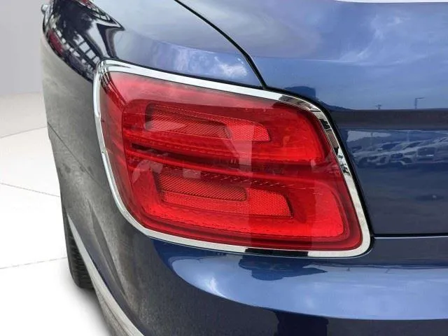 Bentley Flying Spur photo 15