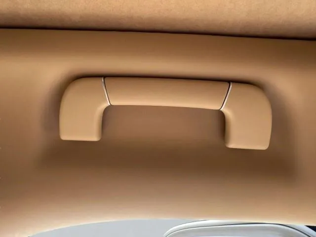 Bentley Flying Spur photo 43