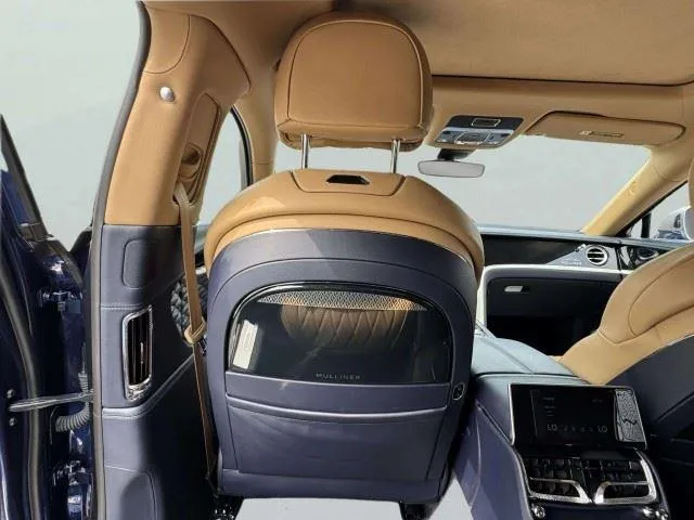 Bentley Flying Spur photo 45