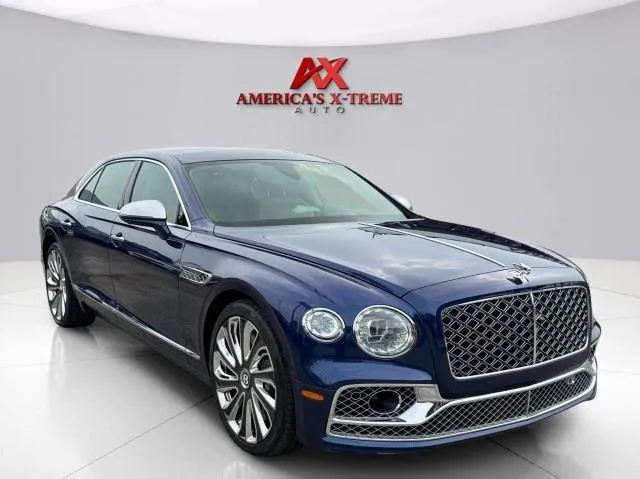 Bentley Flying Spur photo 8