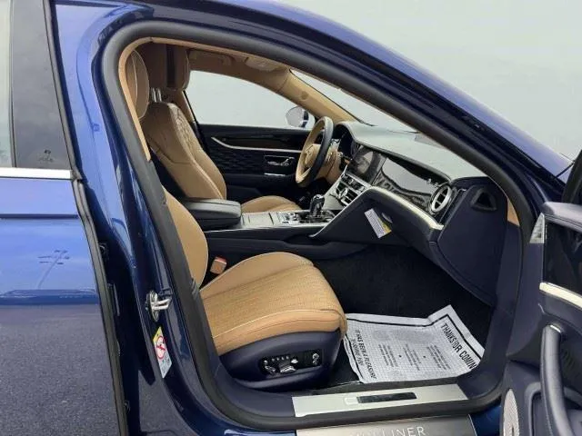 Bentley Flying Spur photo 61