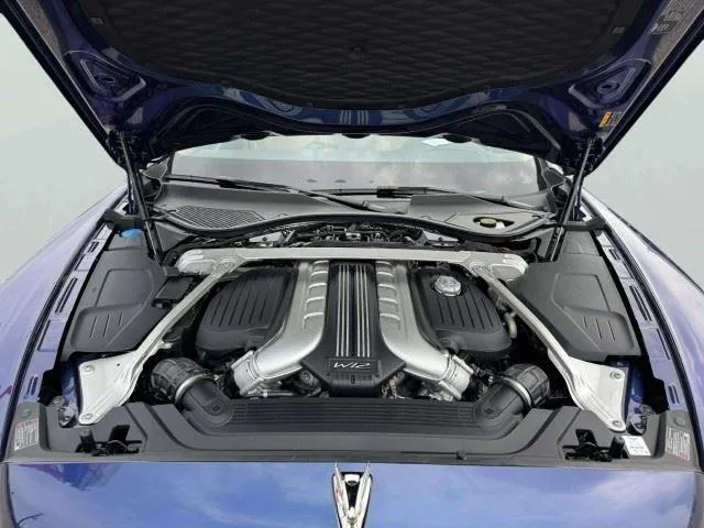Bentley Flying Spur photo 77
