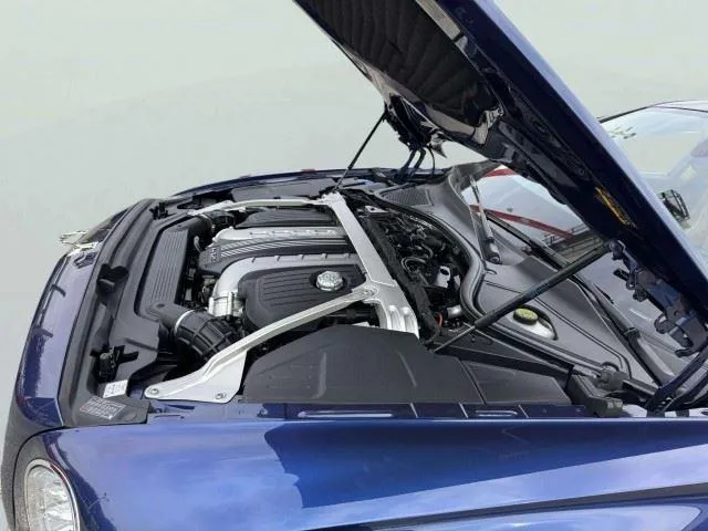 Bentley Flying Spur photo 79
