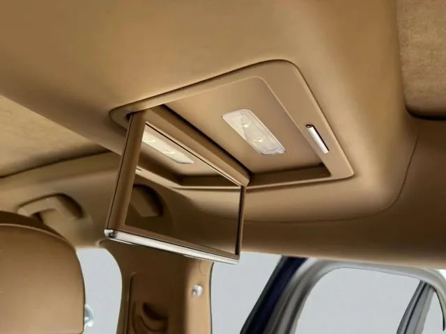 Bentley Flying Spur photo 58