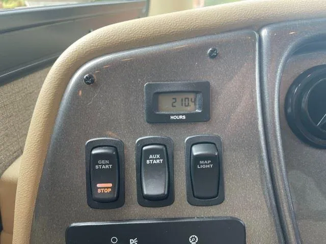 2018 Ford F-53 - Photo 14