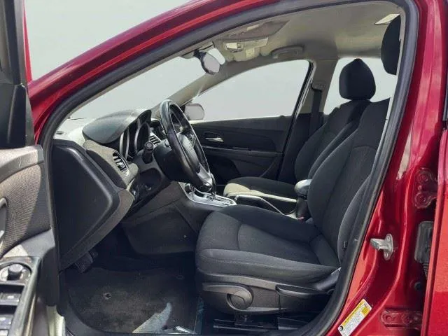 2011 Chevrolet Cruze 1LT - Photo 18
