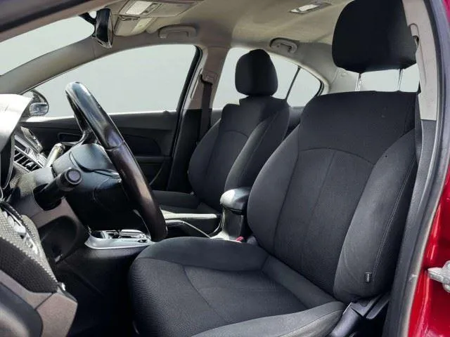 2011 Chevrolet Cruze 1LT - Photo 19