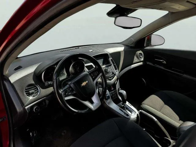 2011 Chevrolet Cruze 1LT - Photo 22