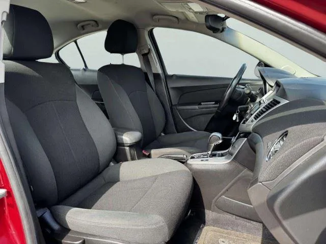2011 Chevrolet Cruze 1LT - Photo 48