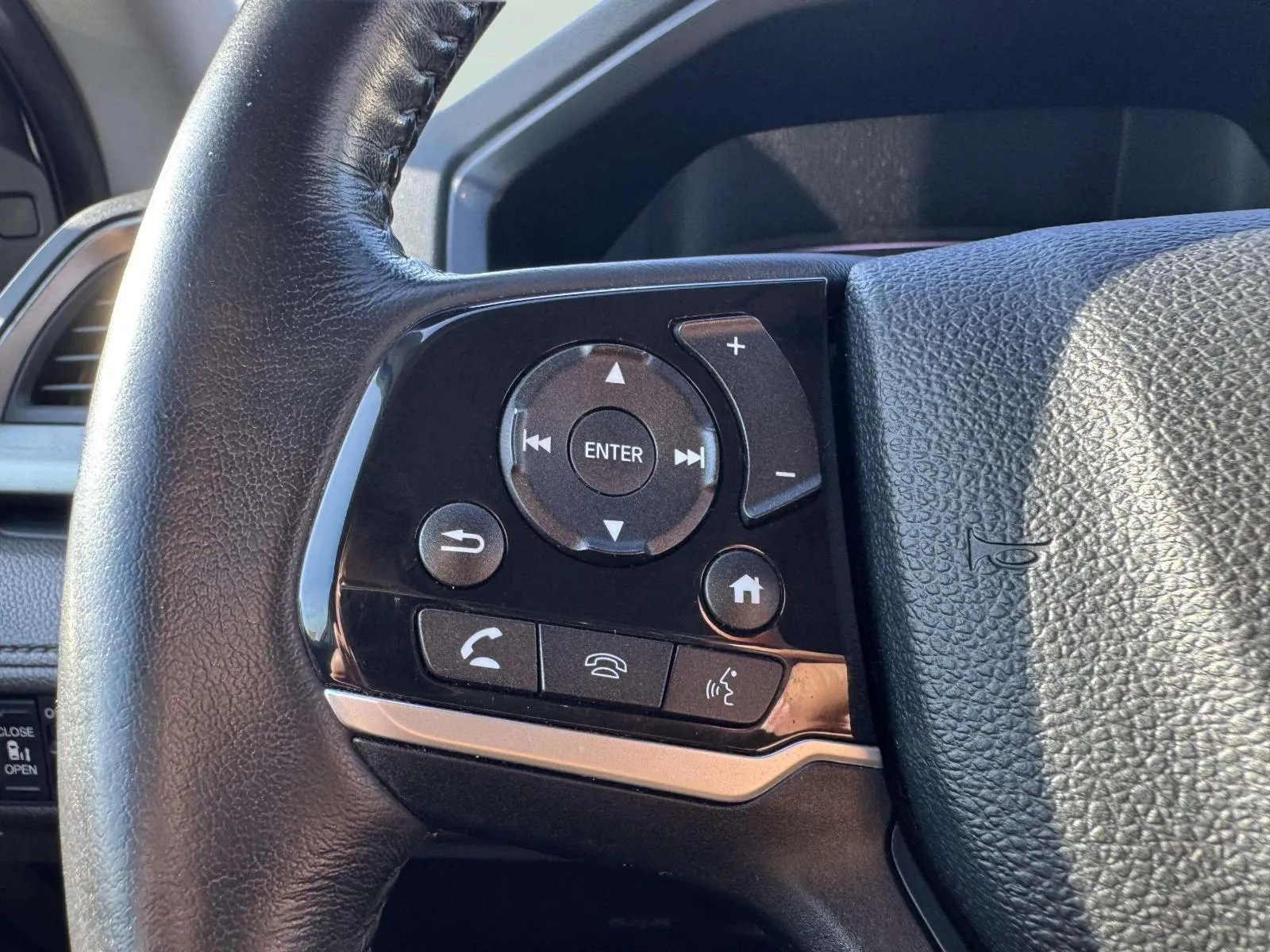 Honda Odyssey photo 29