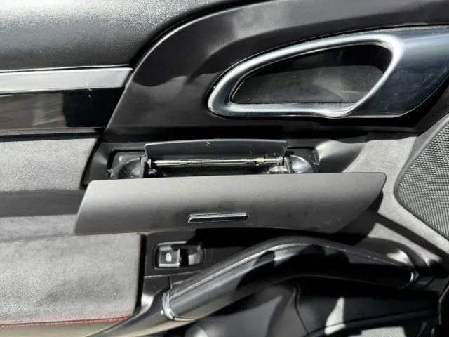 Porsche Cayenne photo 36