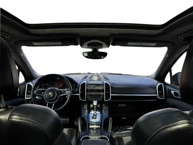 Porsche Cayenne photo 42