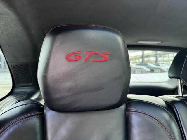 Porsche Cayenne photo 48
