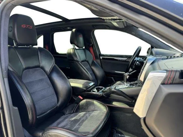 Porsche Cayenne photo 54