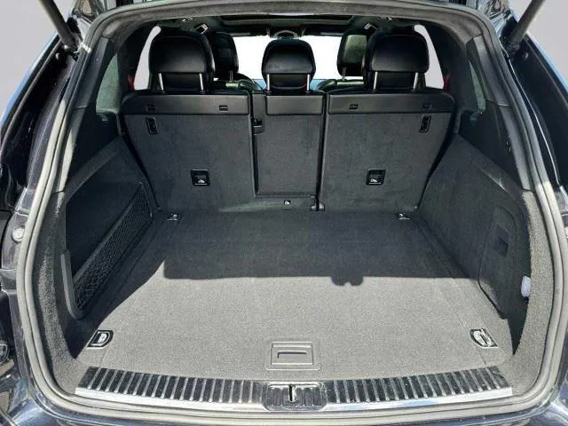 Porsche Cayenne photo 58