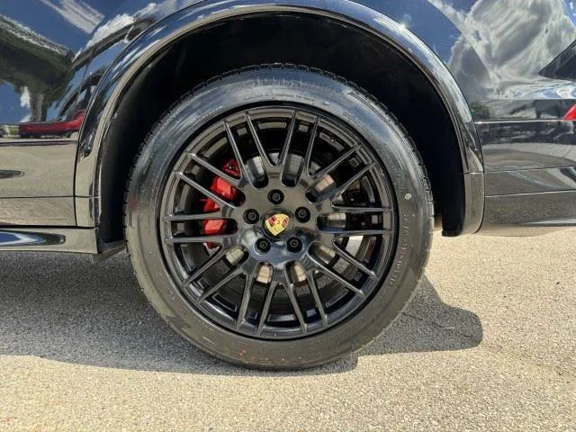 Porsche Cayenne photo 60
