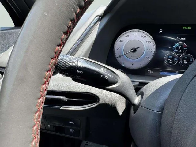 Hyundai Sonata photo 26