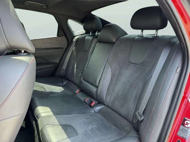 Hyundai Sonata photo 37