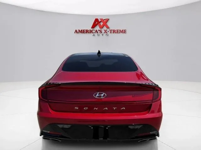 Hyundai Sonata photo 7