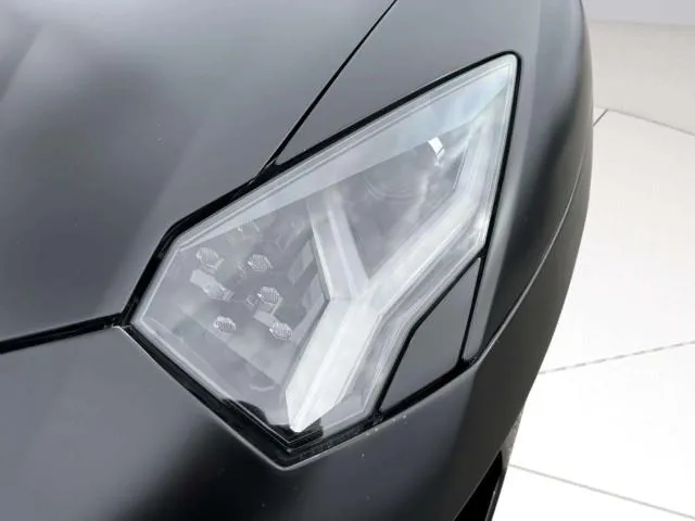 2017 Lamborghini Aventador Superveloce - Photo 23