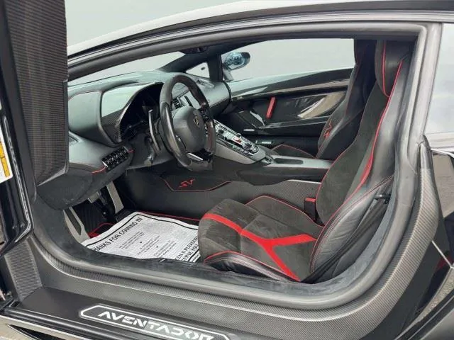 2017 Lamborghini Aventador Superveloce - Photo 34